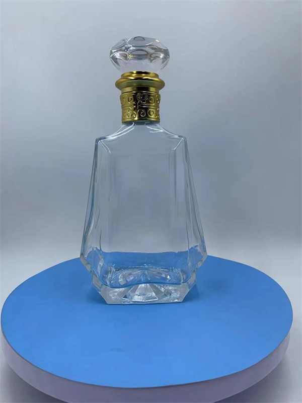 山東晶白瓶廠家